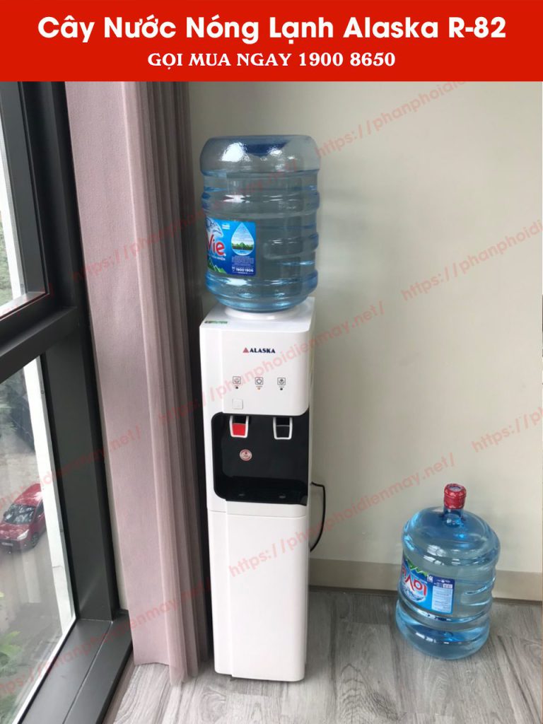 Hình ảnh thực tế máy nước uống nóng lạnh Alaska R-82